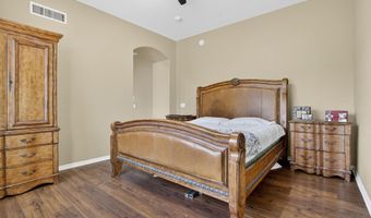 1937 E VICTORIA St, Chandler, AZ 85249