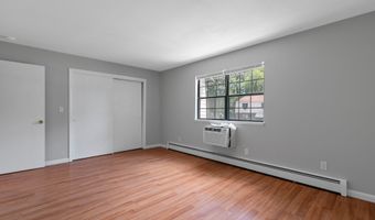 37 Enid St APT C, Bridgeport, CT 06606