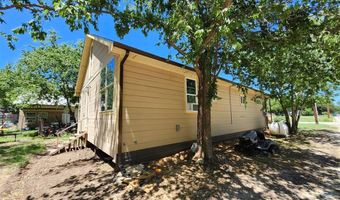 422 NE H St, Ardmore, OK 73401