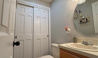 25 Niblick Cir, Coventry, RI 02816
