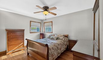 9949 Sterling Ave, Allen Park, MI 48101