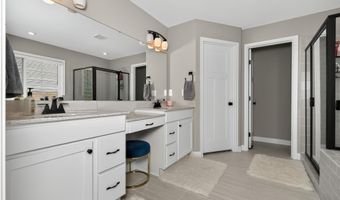 7797 Promontory Dr, Alexandria, KY 41001