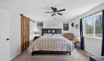 16 Hadley Ln, Blanchard, ID 83804