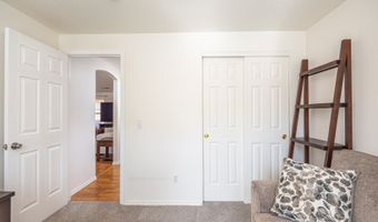 2002 S 60TH St, Springfield, OR 97478