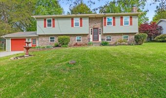 1305 Ridgeway Cir, Athens, TN 37303