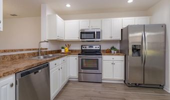 671 POST OAK Cir 107, Altamonte Springs, FL 32701