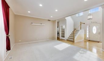 501 Tuscany Dr, Algonquin, IL 60102