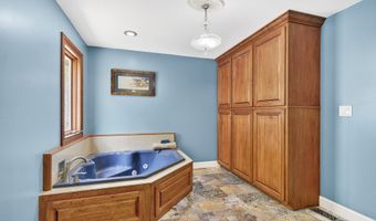 24327 N Fork River Rd, Abingdon, VA 24210