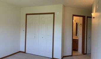 1261 Laurel View Dr, Ann Arbor, MI 48105