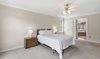 24 MANOR KNOLL Ct, Baldwin, MD 21013