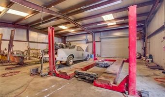 1703 DIXIE St, Alexandria, LA 71303