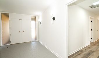 4912 Holly Hill Rd, Albany, GA 31721