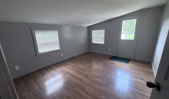 715 N Johnson St, Ada, OH 45810