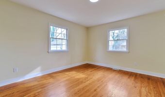 3509 ANNANDALE Rd, Annandale, VA 22003