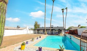 2104 N Pennington Dr, Chandler, AZ 85224