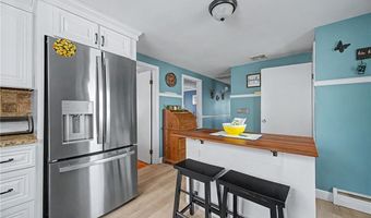 116 Volturno St, North Providence, RI 02904