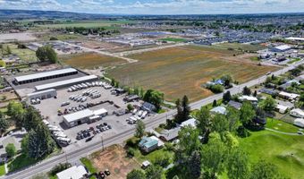 3795 E Sunnyside Rd, Ammon, ID 83406