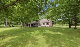 2157 Chamberlain Hwy, Berlin, CT 06037