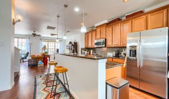 3885 Asbury Ln, Addison, TX 75001