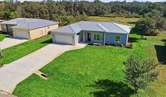 3174 N Sedgewick Rd, Avon Park, FL 33825