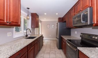 33 School Rd, Bolton, CT 06043