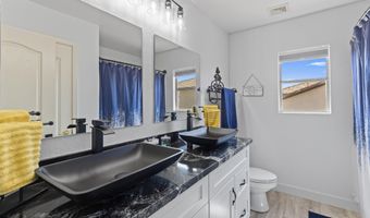 1694 E MEAD Dr, Chandler, AZ 85249