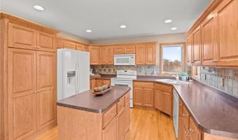 10349 49th St NE, Albertville, MN 55301