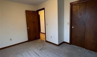 3 Buttonwood St 1, Bristol, RI 02809