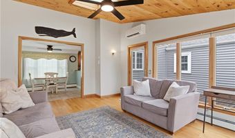 27 Old Meadow Ln, Cumberland, RI 02864