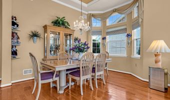 35 Lakeland Dr, Barnegat, NJ 08005