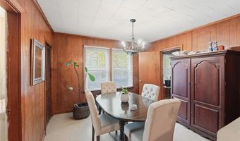 2 Wilson St, Bristol, RI 02809