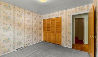 11164 Kennebec Ave, Allen Park, MI 48101