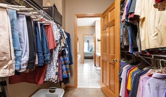 14425 Freesia Way, Apple Valley, MN 55124
