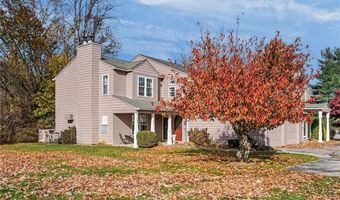 15 Nipmuc Trl A, North Providence, RI 02904