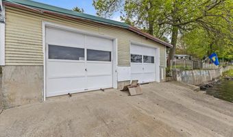 61 Bourdeau Ln S, Alburgh, VT 05440