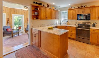 105 Loft Cir, Campton, NH 03223