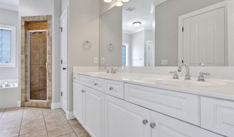 219 MOUNTAIN LAKE Trl, Alabaster, AL 35007