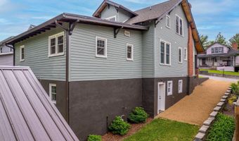 263 NE Oak Hill St, Abingdon, VA 24210
