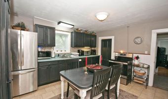 198 3rd St, Bangor, ME 04401