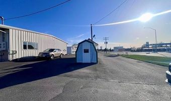 2842 Pocatello Ave, American Falls, ID 83211