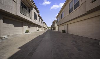 42424 N GAVILAN PEAK Pkwy 4104, Anthem, AZ 85086