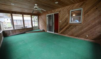 994 Limecrest Rd, Andover, NJ 07848