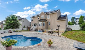12 Tradewinds Ave, Barnegat, NJ 08005