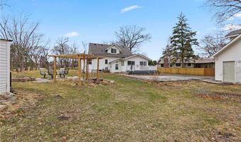 4440 Hamline Ave N, Arden Hills, MN 55112