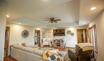 702 260Th St, Algona, IA 50511