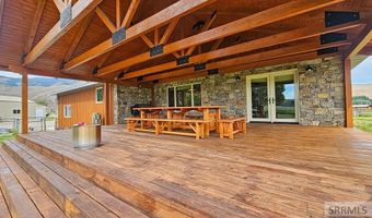 504 N Hwy 93, Carmen, ID 83462