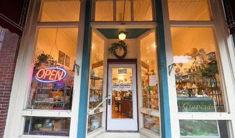 107 Trinity St, Abbeville, SC 29620