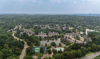 767 Skynob Dr, Ann Arbor, MI 48105
