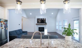 1411 Sessile Oak Way, Bentonville, AR 72713