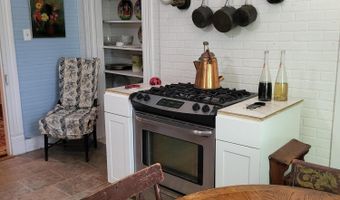 318 Chesterfield St N, Aiken, SC 29801